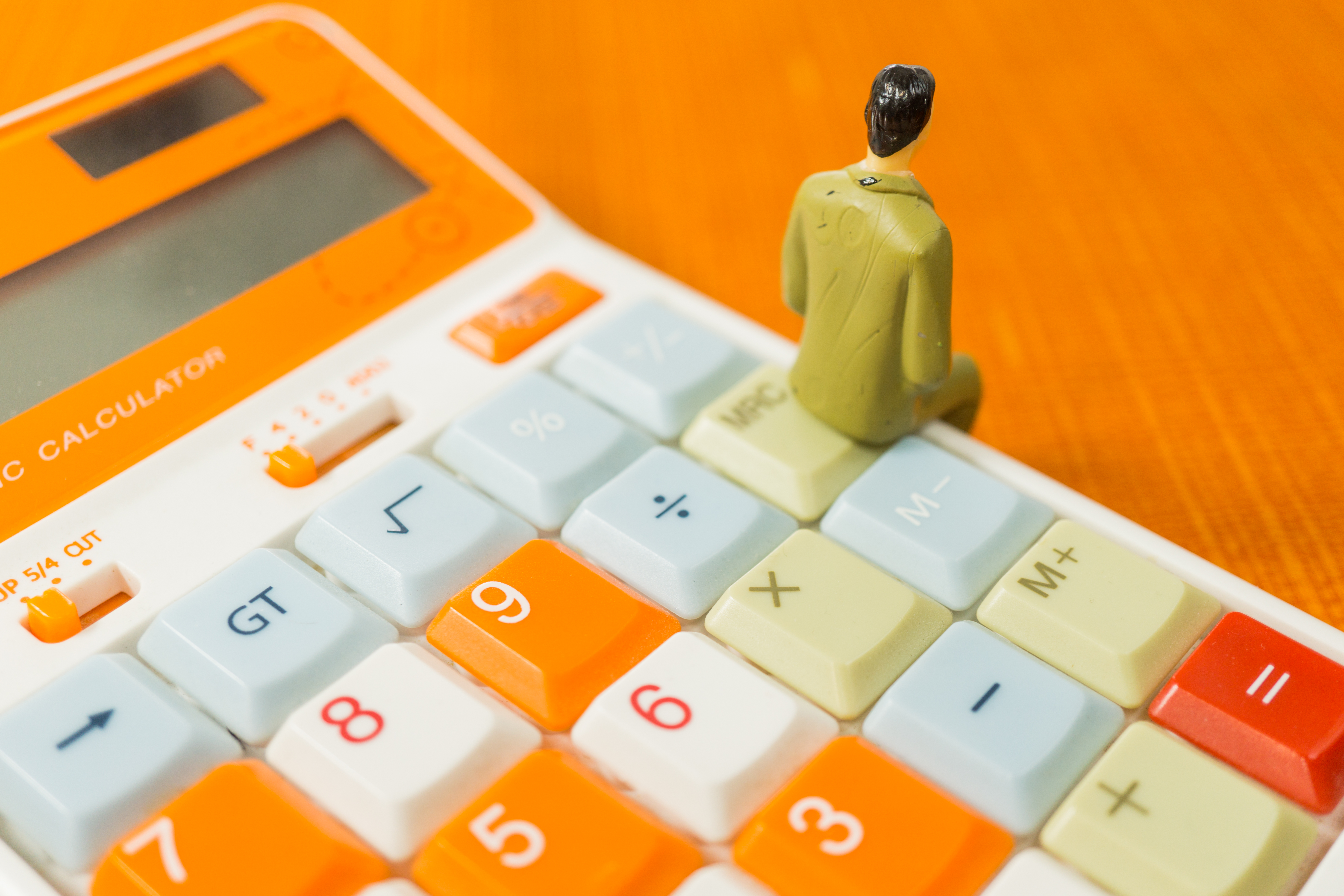 損をする代替年金と確定拠出年金との比較その6「小規模企業共済」